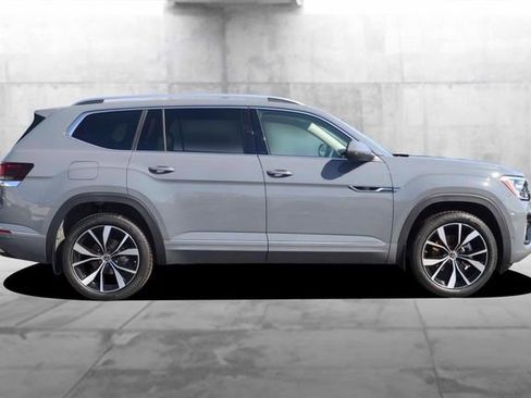 New 2026 Volkswagen Atlas SEL Premium R-Line image 5