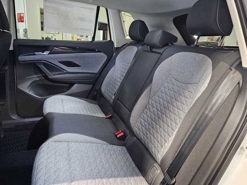 New 2025 Volkswagen Tiguan S image 18