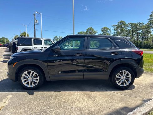 Used 2023 Chevrolet TrailBlazer LS FWD image 6