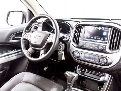 Used 2018 Chevrolet Colorado LT image 19