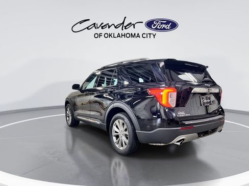 Used 2023 Ford Explorer Limited w/ Limited Technology Package AWD/4WD image 6