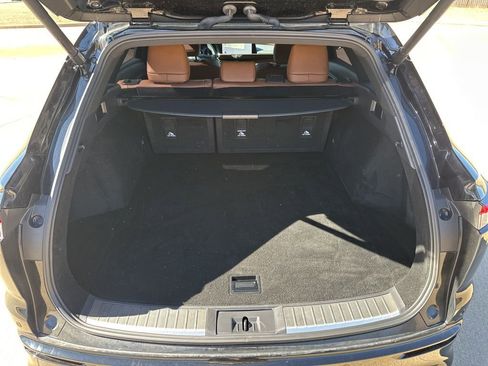 Used 2025 Toyota Crown Signia image 39