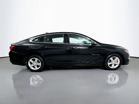 Used 2022 Chevrolet Malibu LT FWD image 8