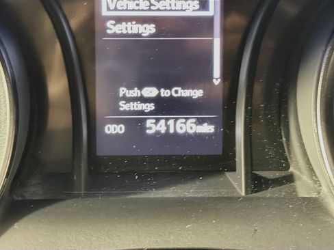 Used 2023 Toyota Camry SE FWD image 12