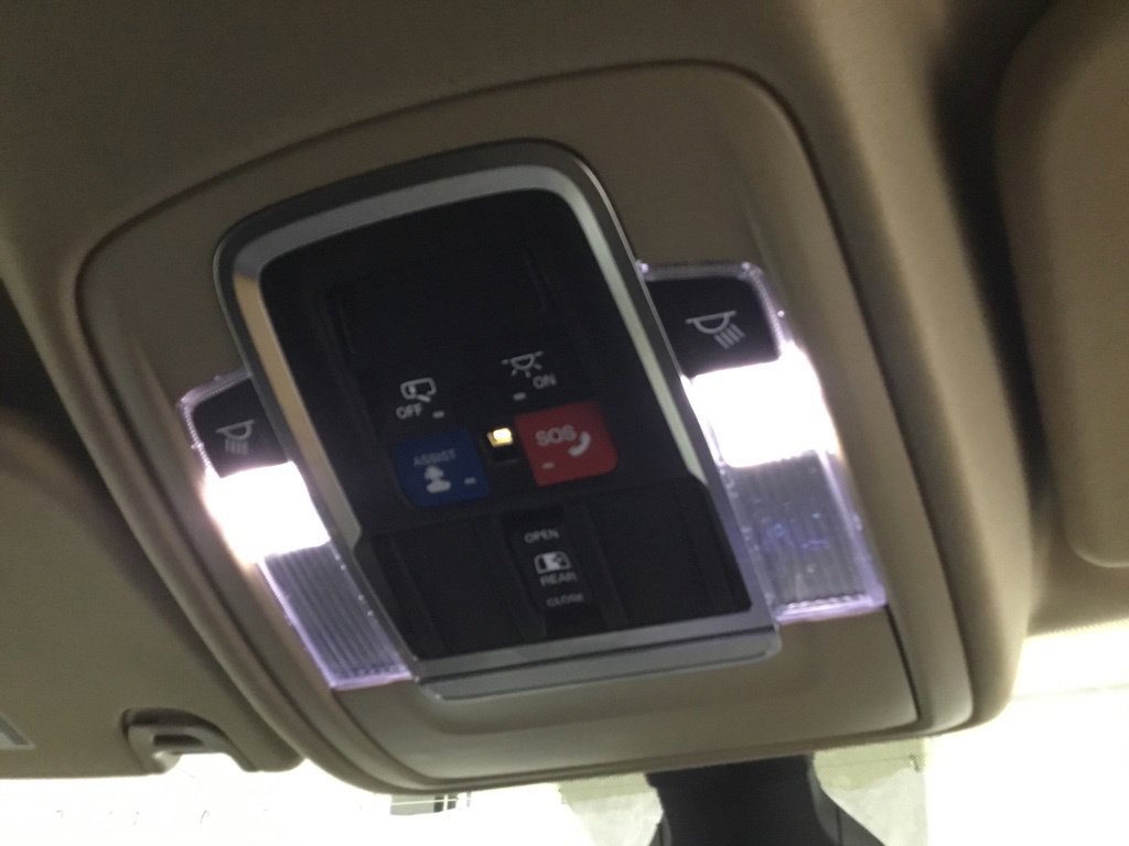 Used 2020 RAM 1500 Laramie AWD/4WD image 41