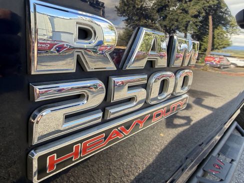 Used 2014 RAM 2500 Tradesman AWD/4WD image 4