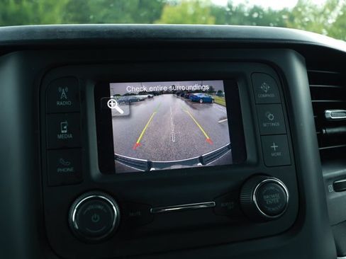 Used 2021 RAM 1500 Big Horn AWD/4WD image 9