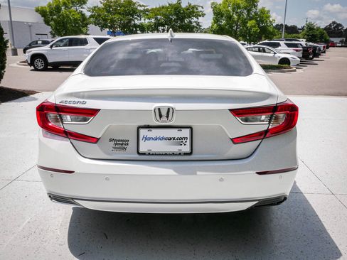 Used 2021 Honda Accord EX-L image 9