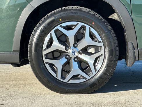 Certified 2023 Subaru Forester Premium image 25