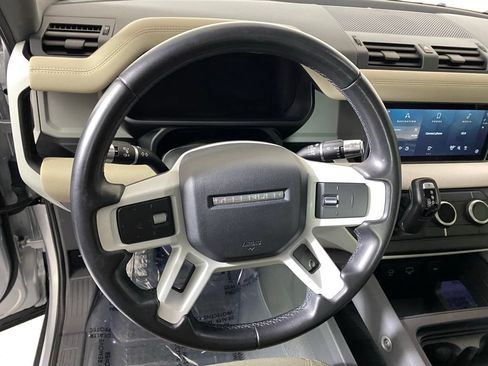 Used 2020 Land Rover Defender 110 SE AWD/4WD image 10