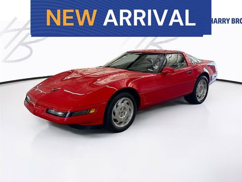 Used 1995 Chevrolet Corvette Coupe RWD image 1