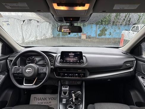 Used 2024 Nissan Rogue SV AWD/4WD image 26