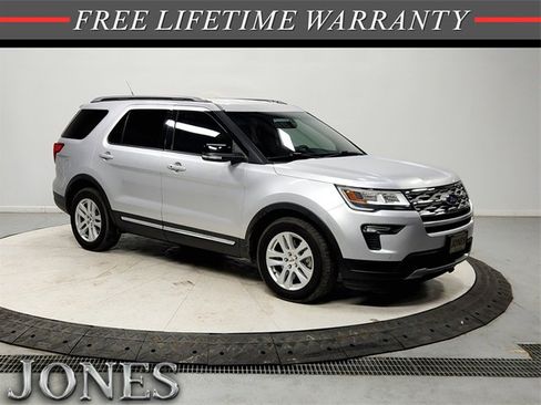 Used 2018 Ford Explorer XLT w/ Equipment Group 202A image 1