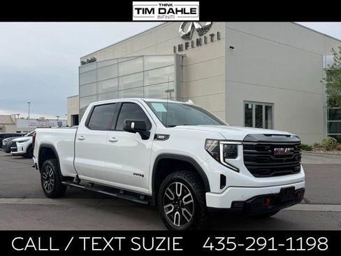 Used 2023 GMC Sierra 1500 AT4 w/ Technology Package AWD/4WD image 1