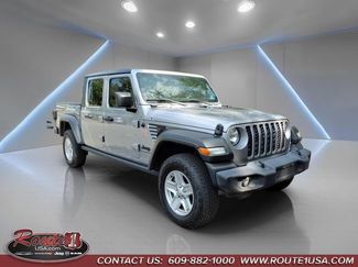 Used 2020 Jeep Gladiator Sport w/ Quick Order Package 24S AWD/4WD video 1