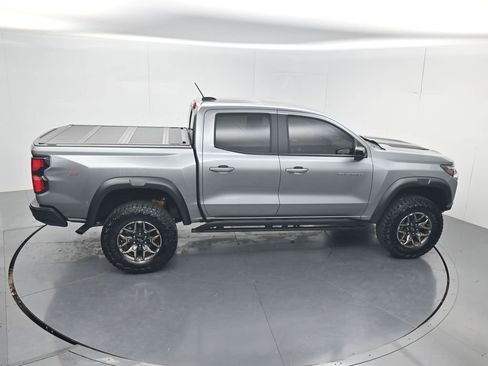 Used 2024 Chevrolet Colorado ZR2 w/ Technology Package AWD/4WD image 72