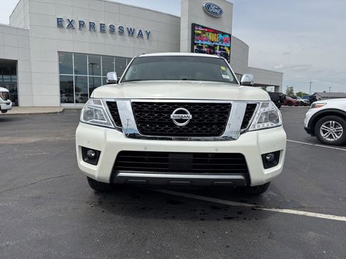 Used 2020 Nissan Armada Platinum w/ Captain's Chairs Package AWD/4WD image 11