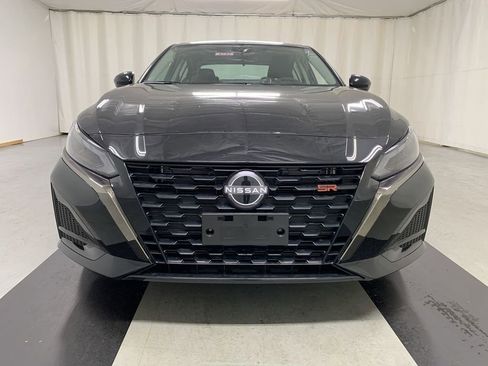 New 2025 Nissan Altima 2.5 SR w/ SR Premium Package image 2