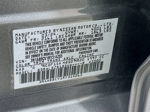 Used 2024 Nissan Sentra SV FWD image 30