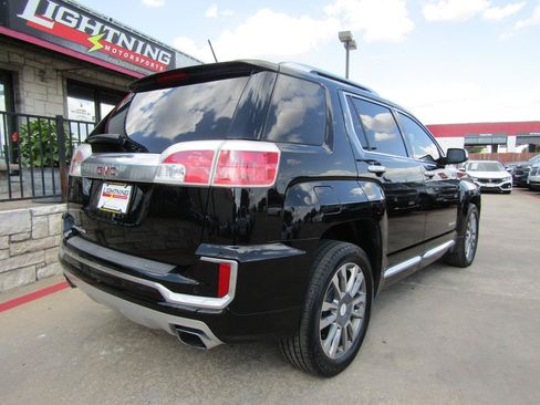 Used 2017 GMC Terrain Denali FWD image 4