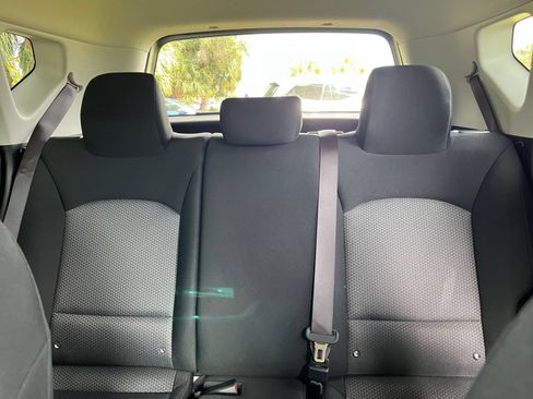 Used 2025 Kia Soul LX w/ LX Technology Package FWD image 36