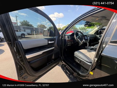 Used 2014 Toyota Tundra Limited w/ Limited Premium Package RWD image 9