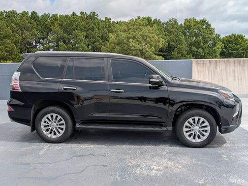 Used 2021 Lexus GX 460 Premium w/ Premium Package AWD/4WD image 6