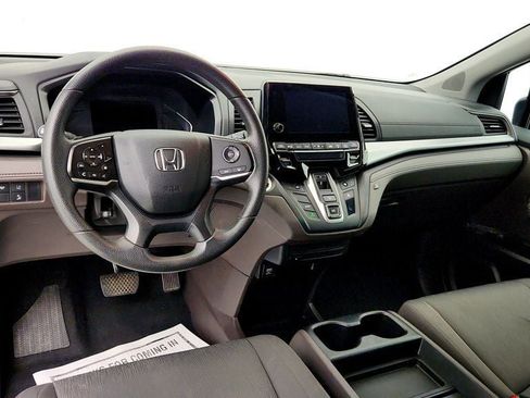 Used 2019 Honda Odyssey EX image 13