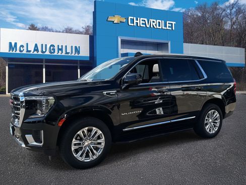 Used 2023 GMC Yukon SLT w/ SLT Luxury Package image 1