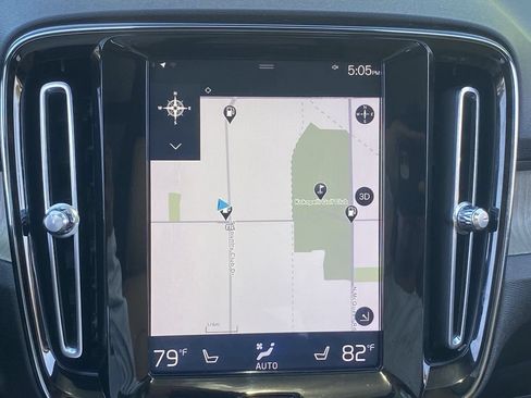 Used 2019 Volvo XC40 T4 Inscription FWD image 27