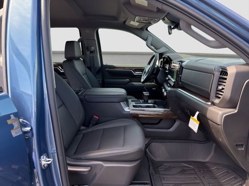 New 2026 GMC Sierra 1500 Elevation w/ Elevation Premium Package image 18