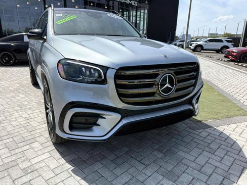 Certified 2026 Mercedes-Benz GLS 450 4MATIC image 8