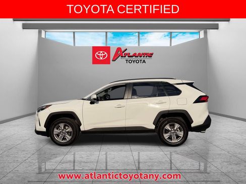 Certified 2025 Toyota RAV4 XLE AWD/4WD image 5