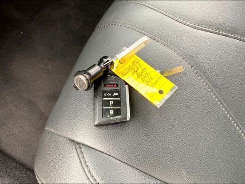 Used 2024 Acura RDX SH-AWD image 15