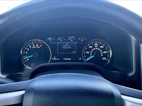 Used 2017 Ford F150 Platinum w/ Equipment Group 701A Luxury AWD/4WD image 19