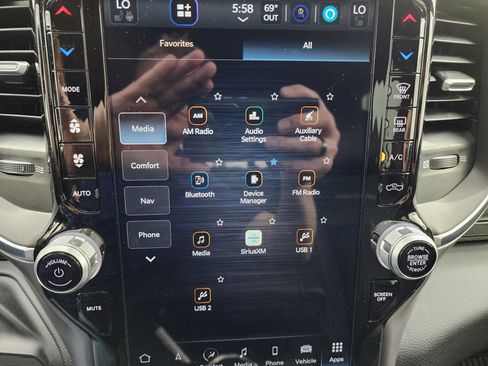 Used 2024 RAM 2500 Laramie w/ Night Edition image 58