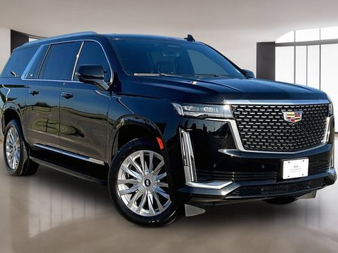 Used 2023 Cadillac Escalade ESV Premium Luxury AWD/4WD image 11
