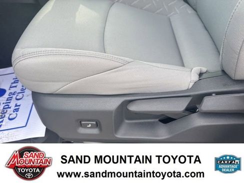 Used 2025 Toyota Tacoma SR5 image 14