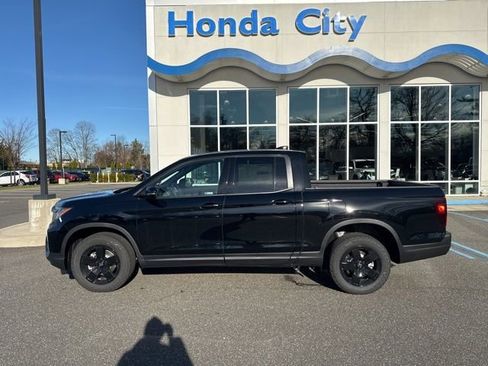 New 2026 Honda Ridgeline Black Edition image 5