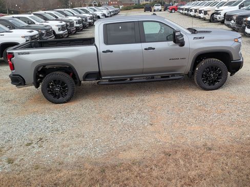 New 2026 Chevrolet Silverado 2500 LT w/ Trail Boss Package image 9