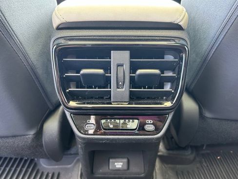 Certified 2023 Lexus RZ 450e Premium w/ Accessory Package (2T) AWD/4WD image 20