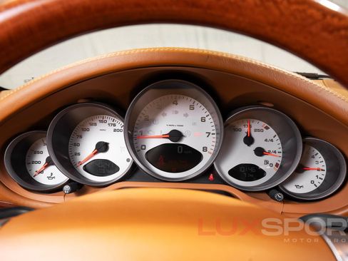 Used 2006 Porsche 911 Carrera S RWD image 35