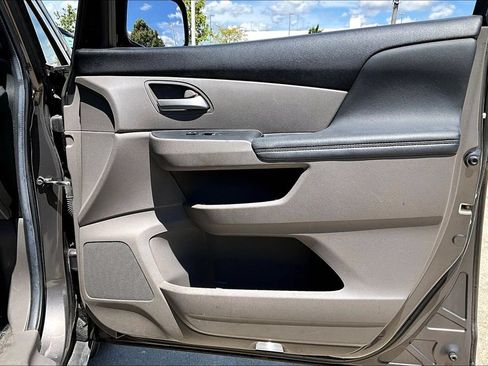 Used 2012 Honda Odyssey EX-L image 23