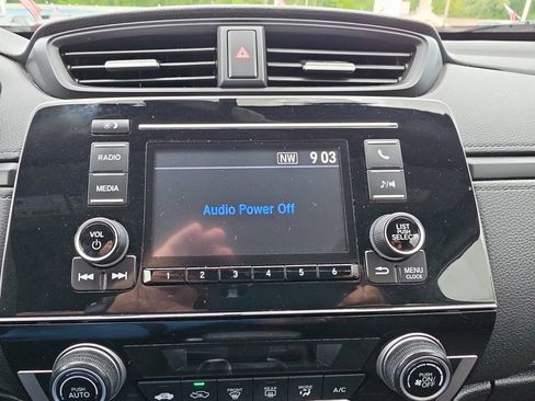 Used 2019 Honda CR-V LX image 17