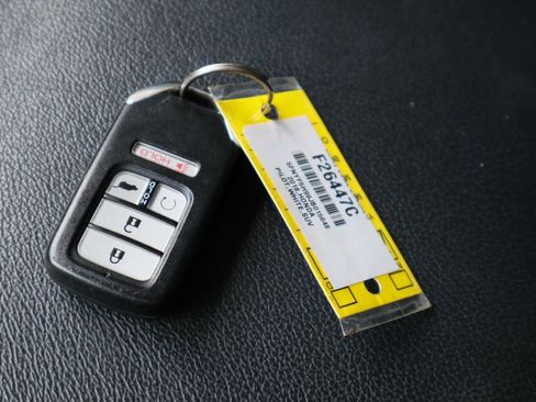 Used 2018 Honda Pilot Touring image 36
