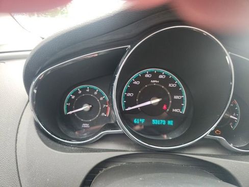 Used 2010 Chevrolet Malibu LT FWD image 9