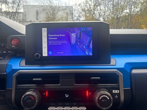 Used 2025 Toyota Tacoma TRD Off-Road image 20