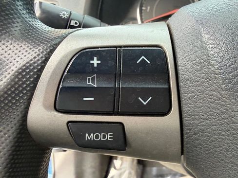 Used 2013 Toyota Corolla S image 28