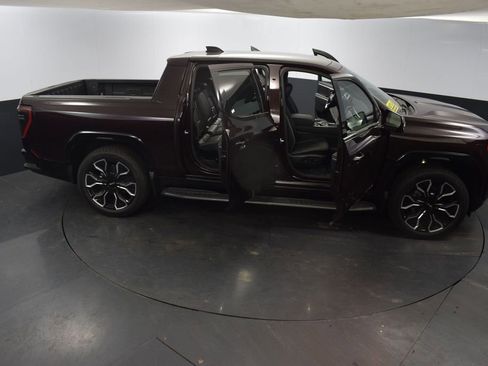 New 2025 GMC Sierra EV Denali image 54