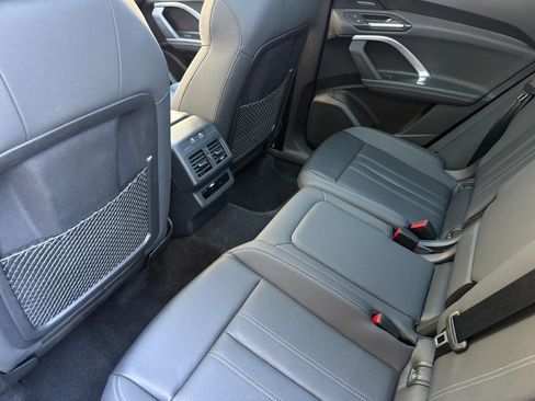 Used 2025 Audi Q5 Premium Plus w/ Premium Plus AWD/4WD image 9